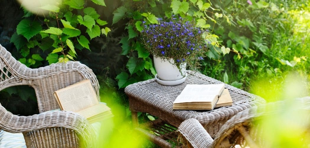 How to Transform Your Book Nook for Summer
